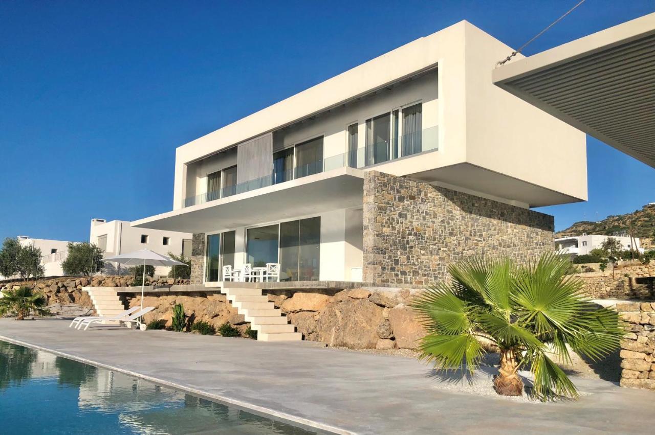 Kuro Beach House - Oceanfront Luxury & 25M Pool Achlia Екстериор снимка